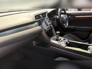 Used Honda Civic 2019 for sale - 79228738: Photo