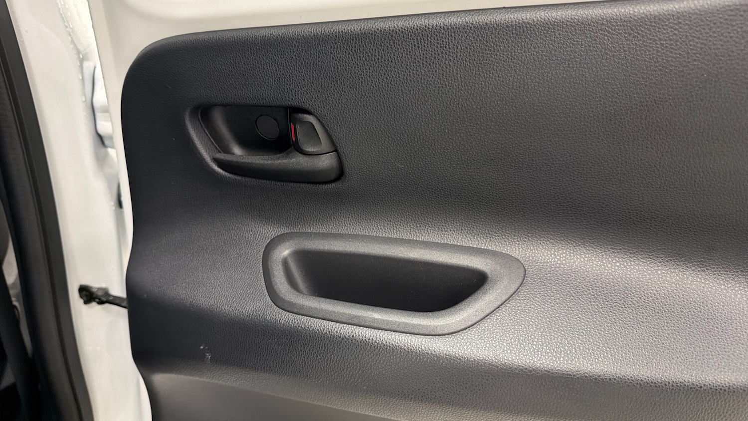 Used Toyota Aygo X 2024 for sale - 77222850: Photo 51