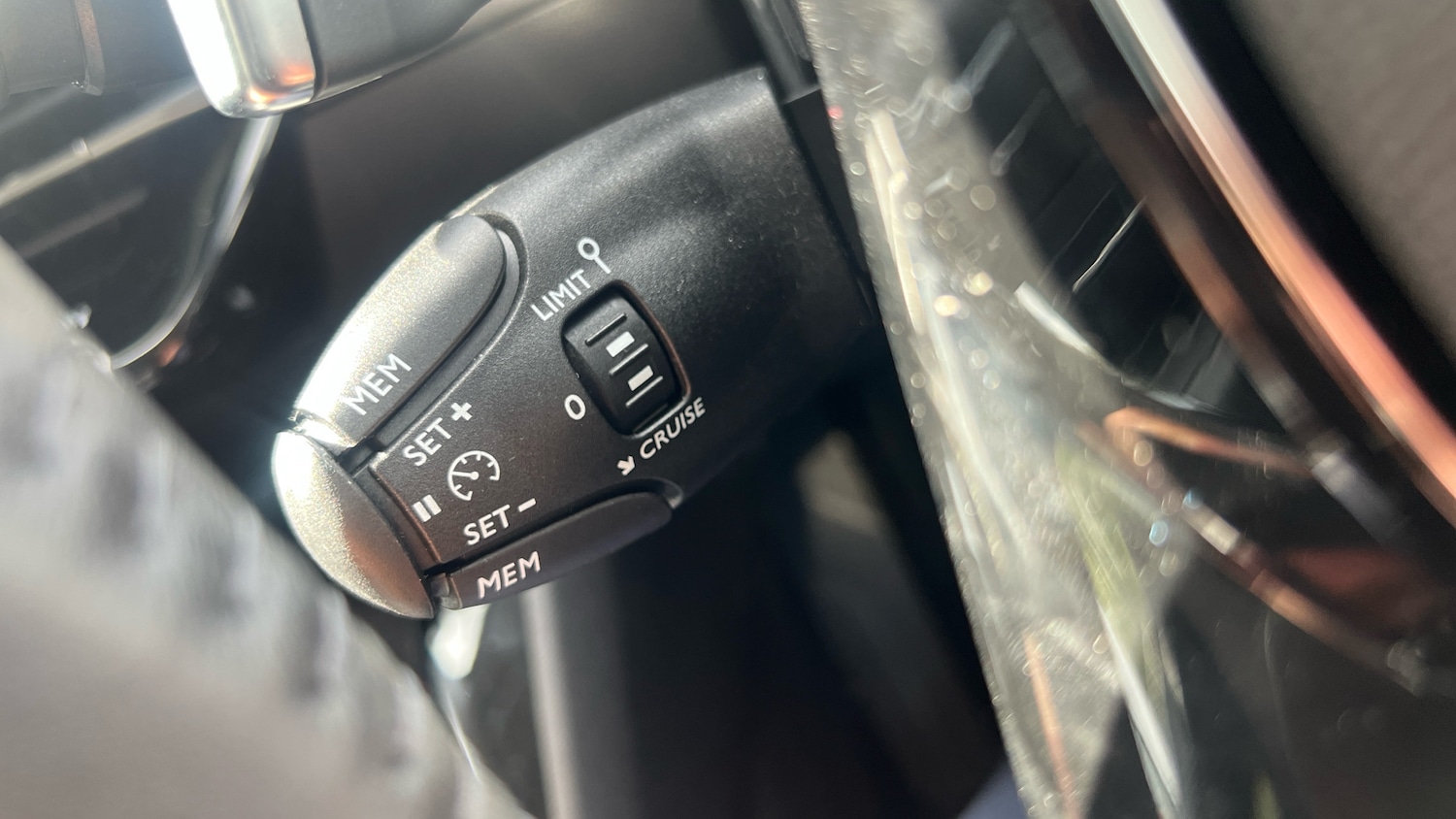 Used Peugeot 208 2025 for sale - 77138449: Photo 25