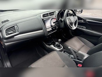 Used Honda Jazz 2016 for sale - 78273653: Photo