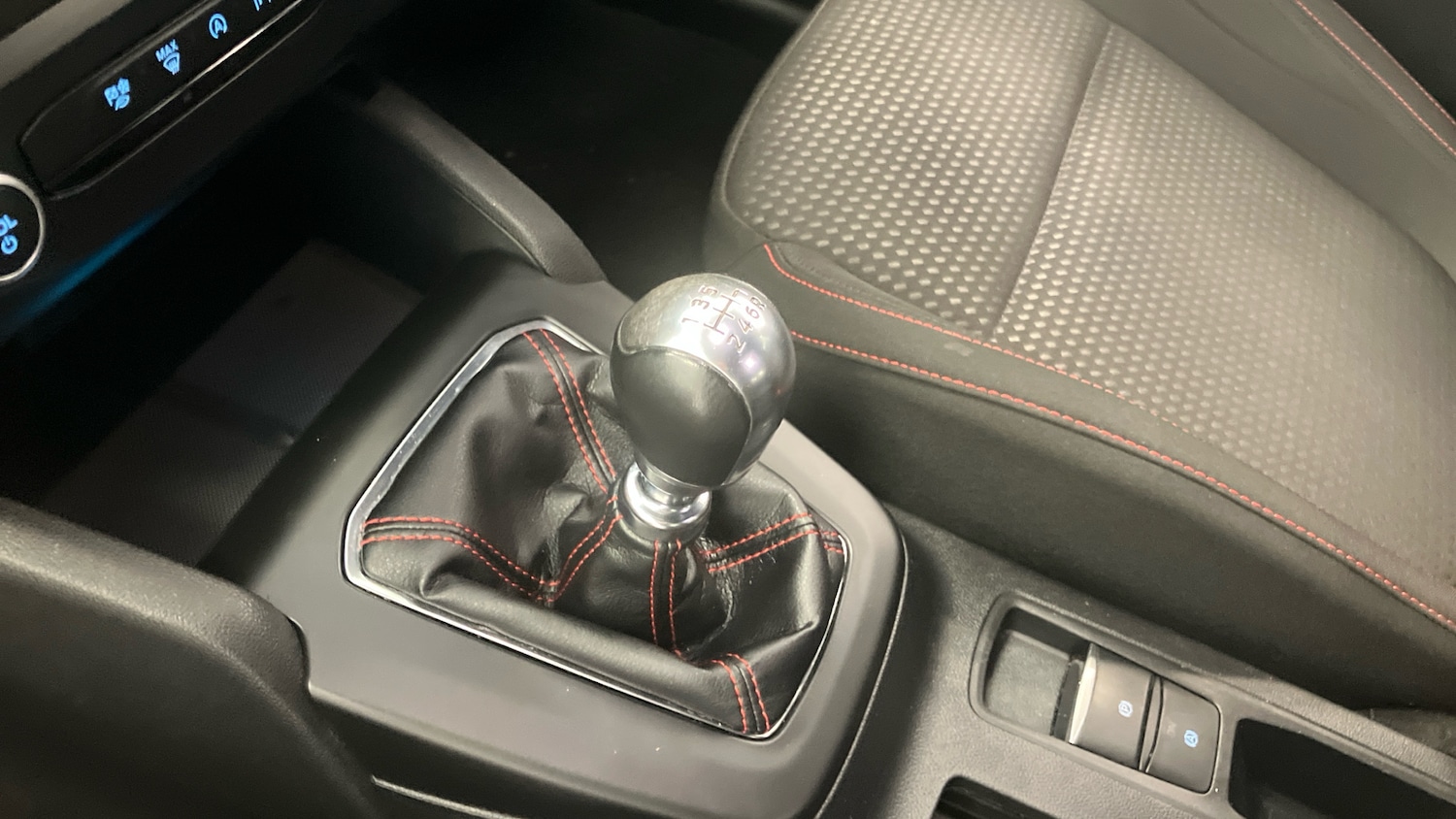 Used Ford Focus 2023 for sale - 77590308: Photo 13