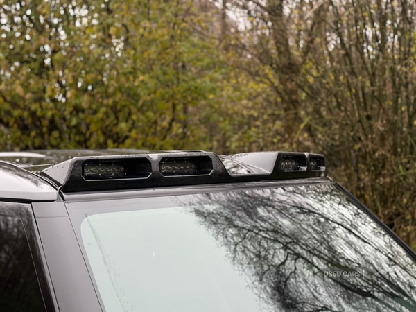 Used Land Rover Defender 2021 for sale - 76802853: Photo 11