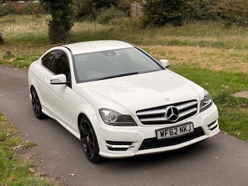 Used Mercedes-Benz C Class 2012 for sale - 76293361: Photo
