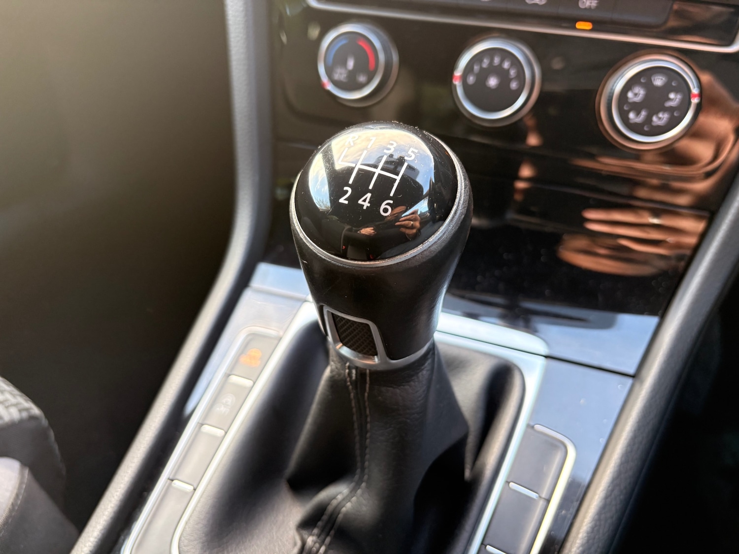 Used Volkswagen Golf 2018 for sale - 76391402: Photo 25