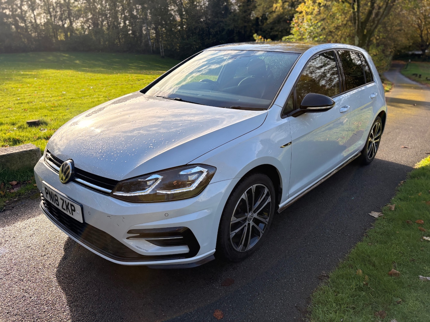 Used Volkswagen Golf 2018 for sale - 76391402: Photo 3