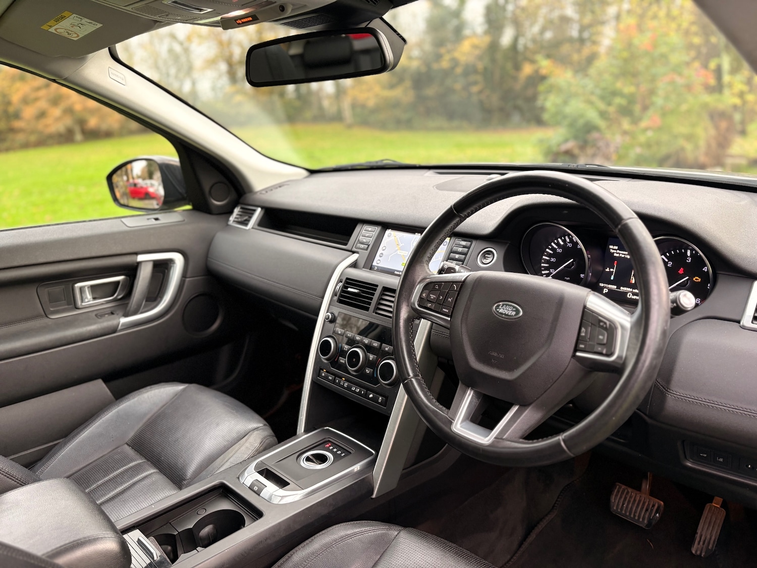 Used Land Rover Discovery Sport 2015 for sale - 76567871: Photo 12