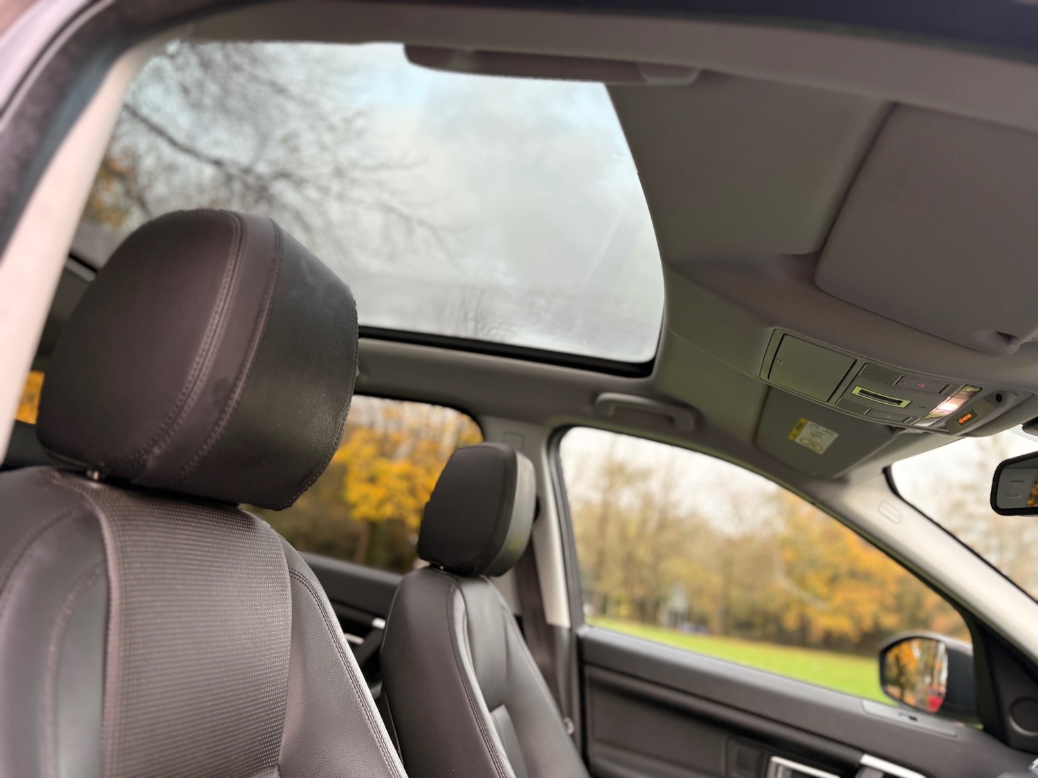 Used Land Rover Discovery Sport 2015 for sale - 76567871: Photo 14