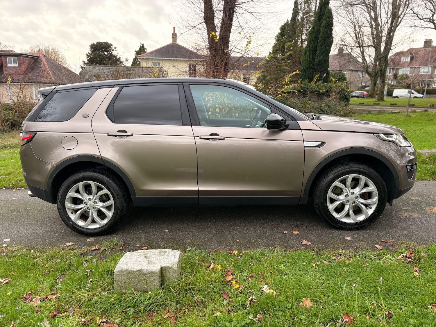 Used Land Rover Discovery Sport 2015 for sale - 76567871: Photo 5