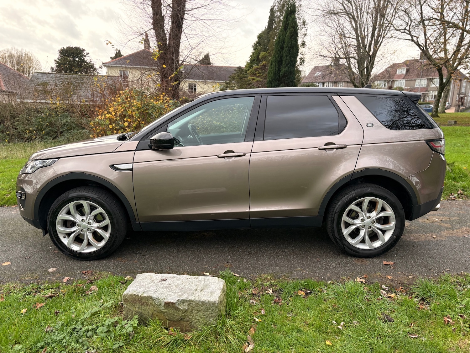 Used Land Rover Discovery Sport 2015 for sale - 76567871: Photo 6