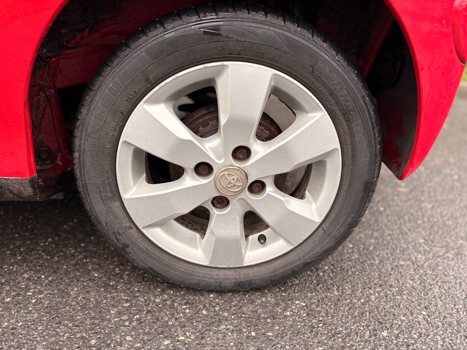 Used Toyota AYGO 2012 for sale - 76963718: Photo 9