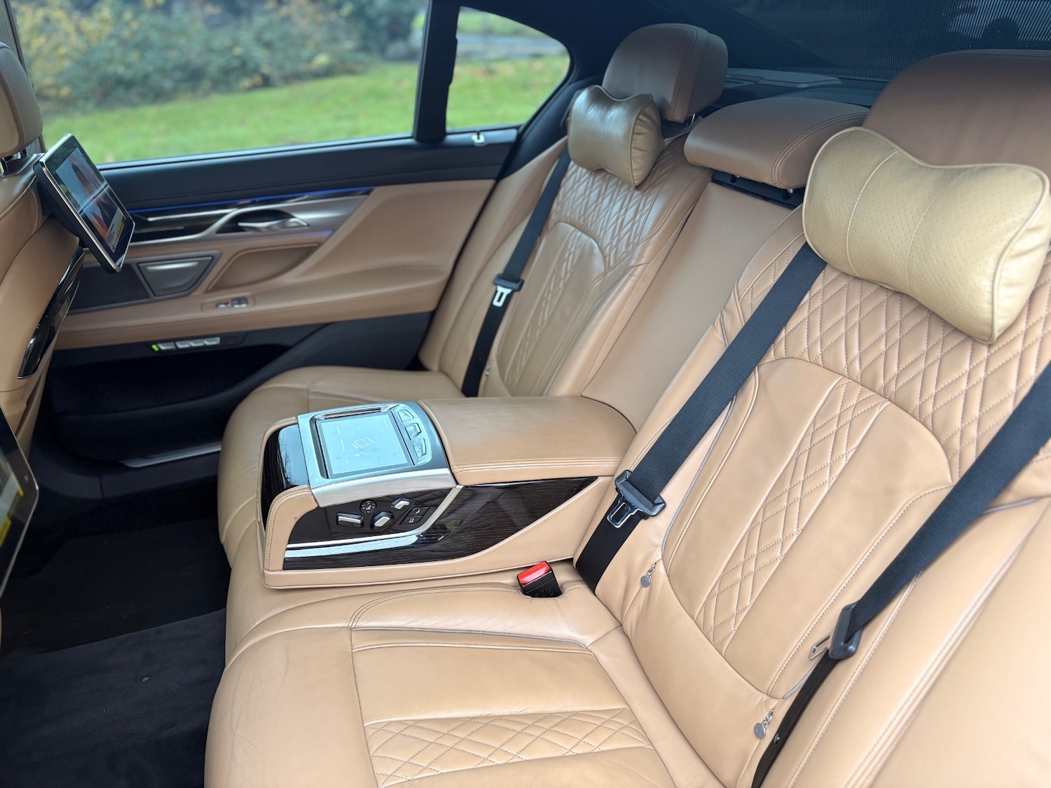 Used BMW 7 Series 2015 for sale - 76511139: Photo 11