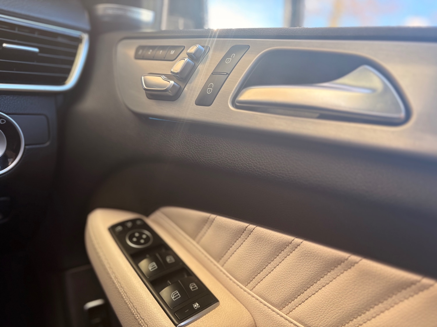 Used Mercedes-Benz GLE 2018 for sale - 76616634: Photo 25