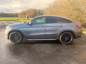 Used Mercedes-Benz GLE 2018 for sale - 76616634: Photo