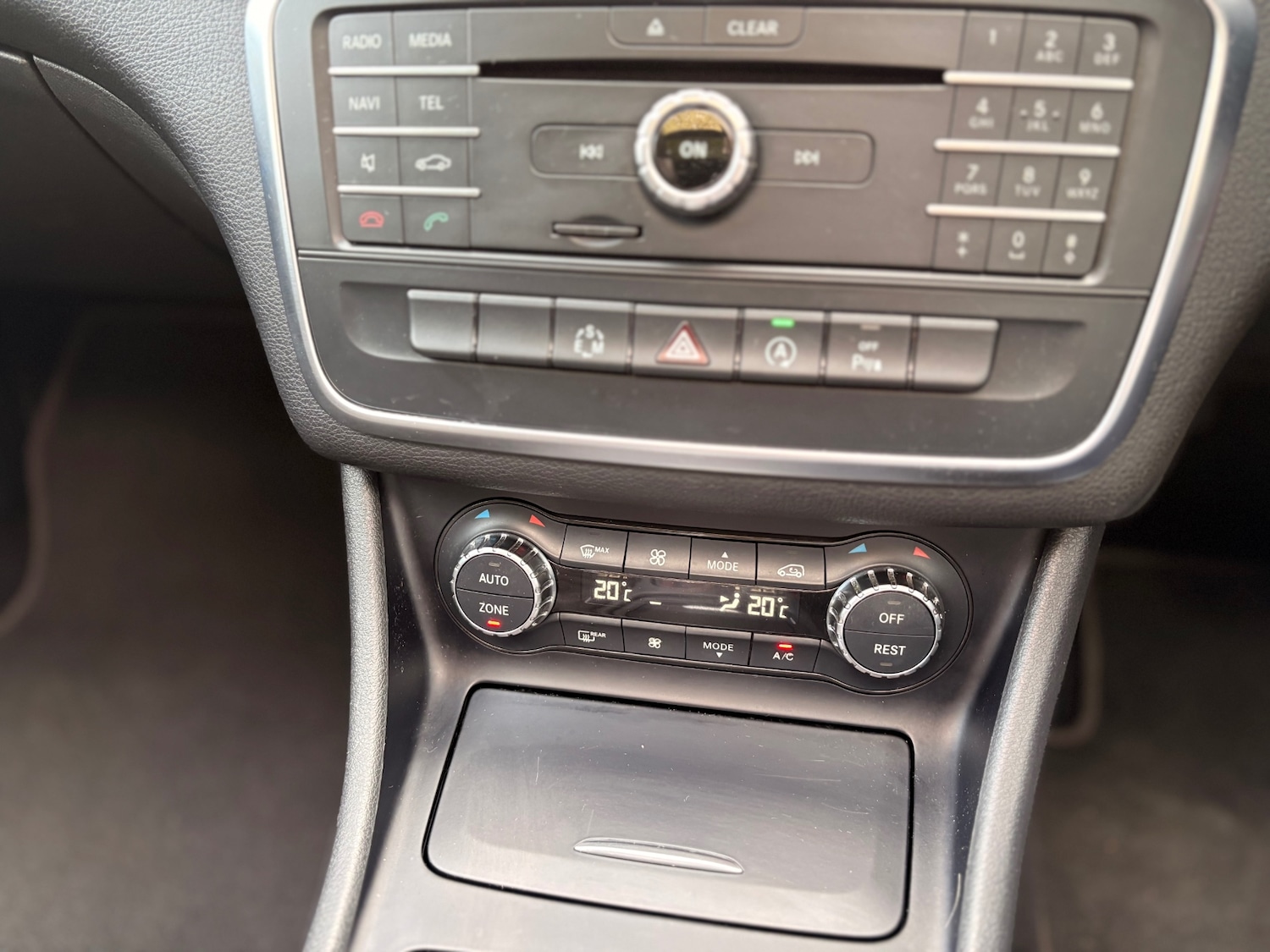 Used Mercedes-Benz CLA 2015 for sale - 76131076: Photo 18