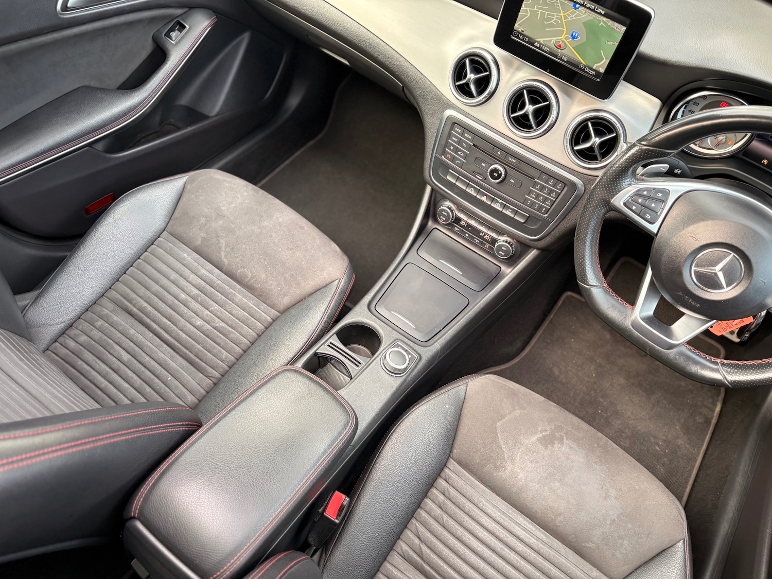 Used Mercedes-Benz CLA 2015 for sale - 76131076: Photo 21