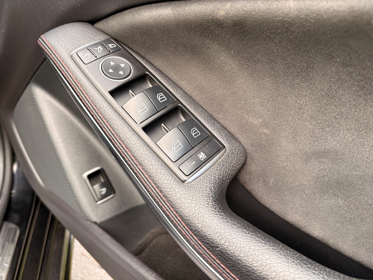 Used Mercedes-Benz CLA 2015 for sale - 76131076: Photo 22