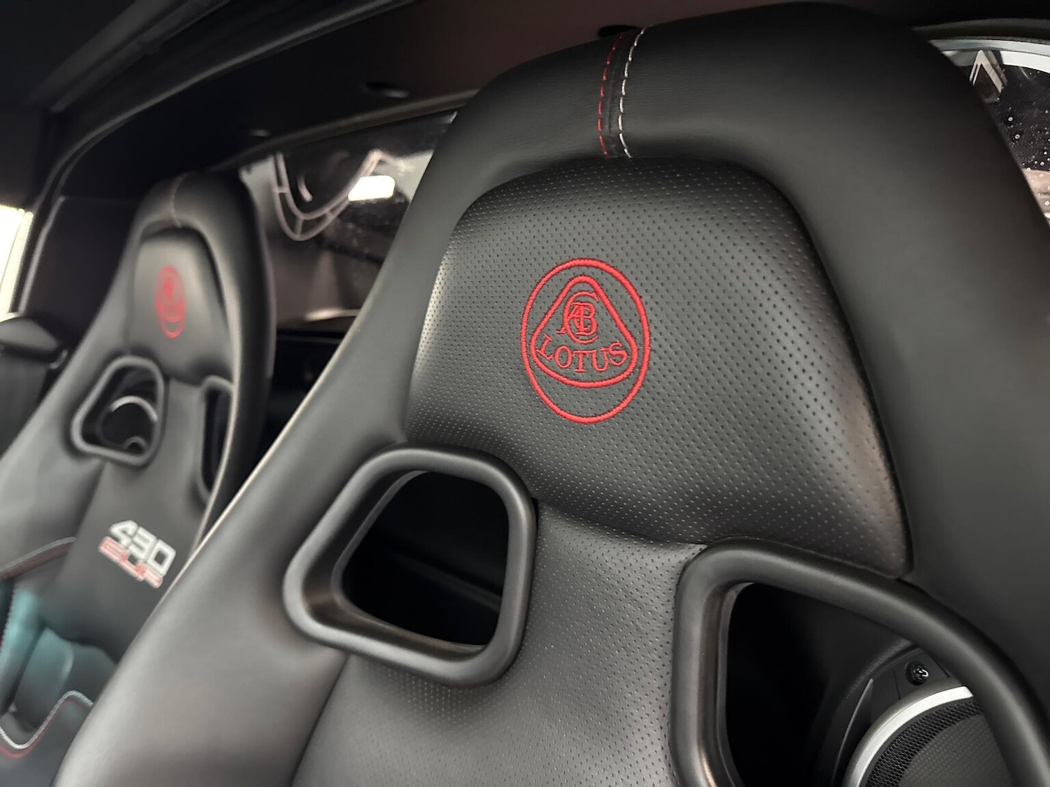 Used Lotus Exige 2018 for sale - 76974511: Photo 38