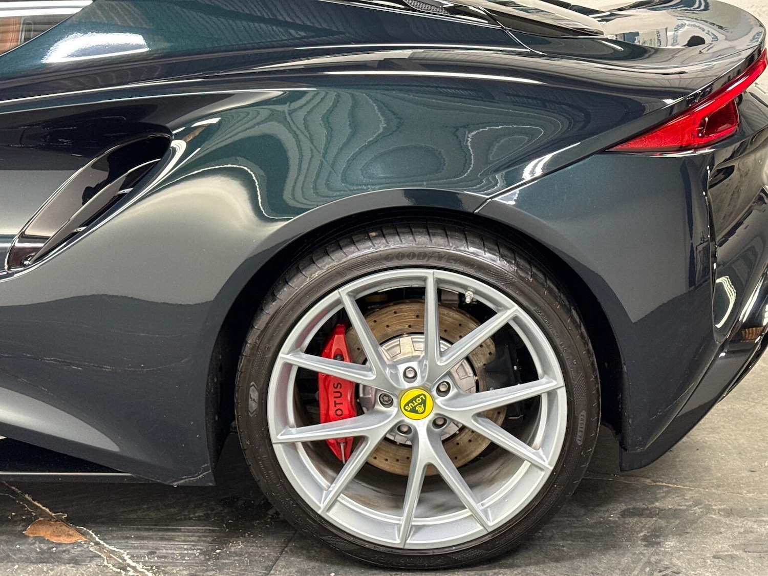 Used Lotus Emira 2023 for sale - 77802136: Photo 31