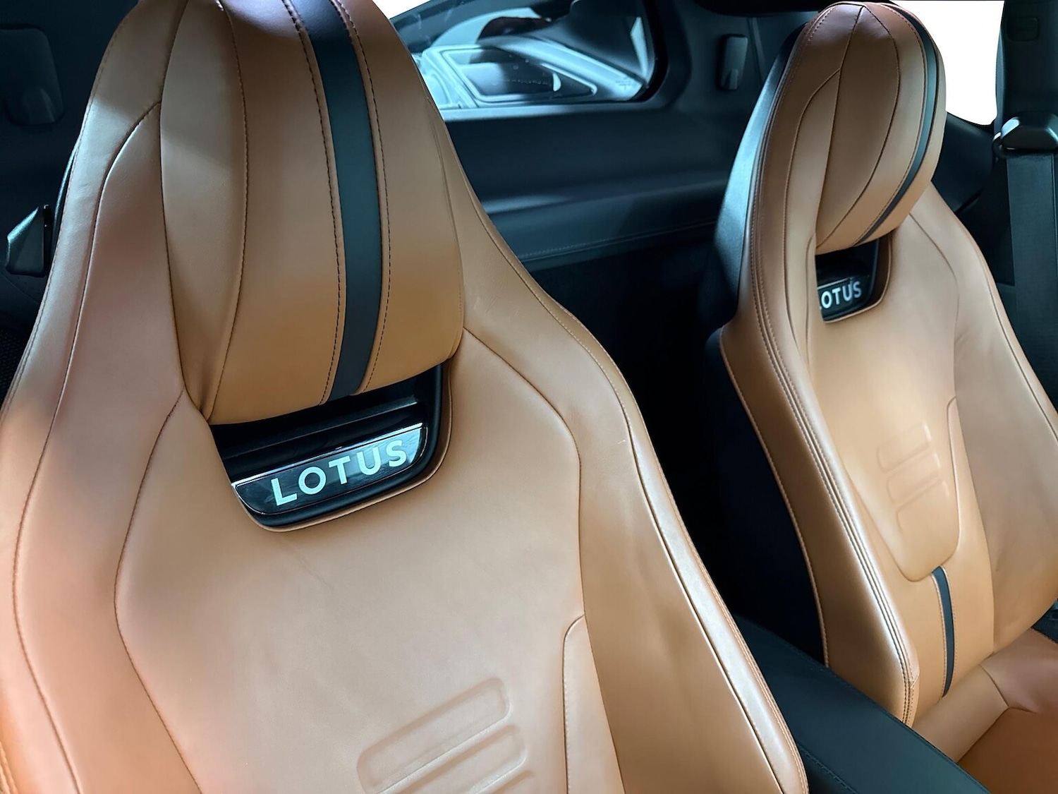 Used Lotus Emira 2023 for sale - 77802136: Photo 38