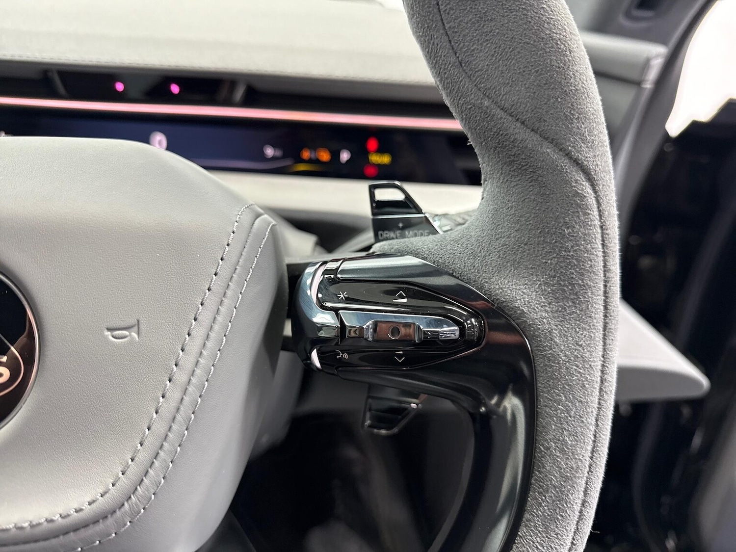 Used Lotus Emeya 2025 for sale - 77872136: Photo 29