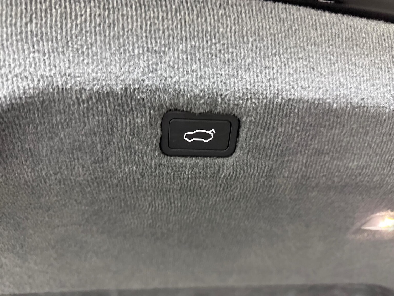 Used Lotus Emeya 2025 for sale - 77872136: Photo 40