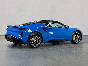 Used Lotus Emira 2025 for sale - 76065629: Photo
