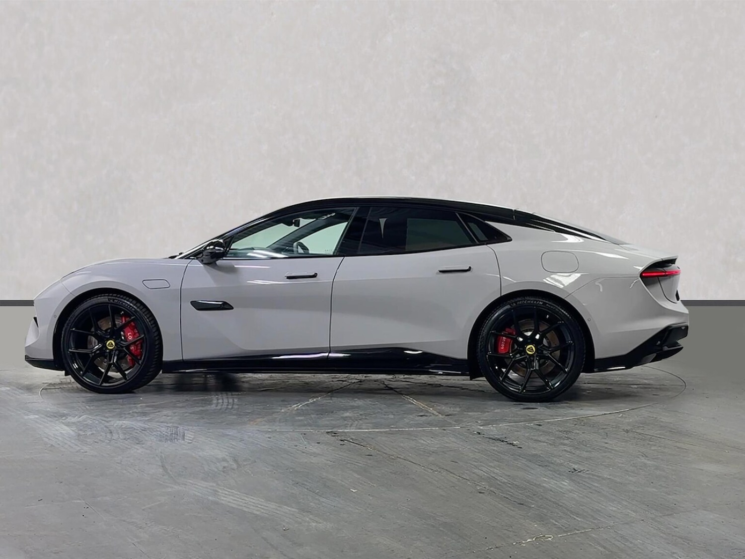 Used Lotus Emeya 2025 for sale - 77489762: Photo 10