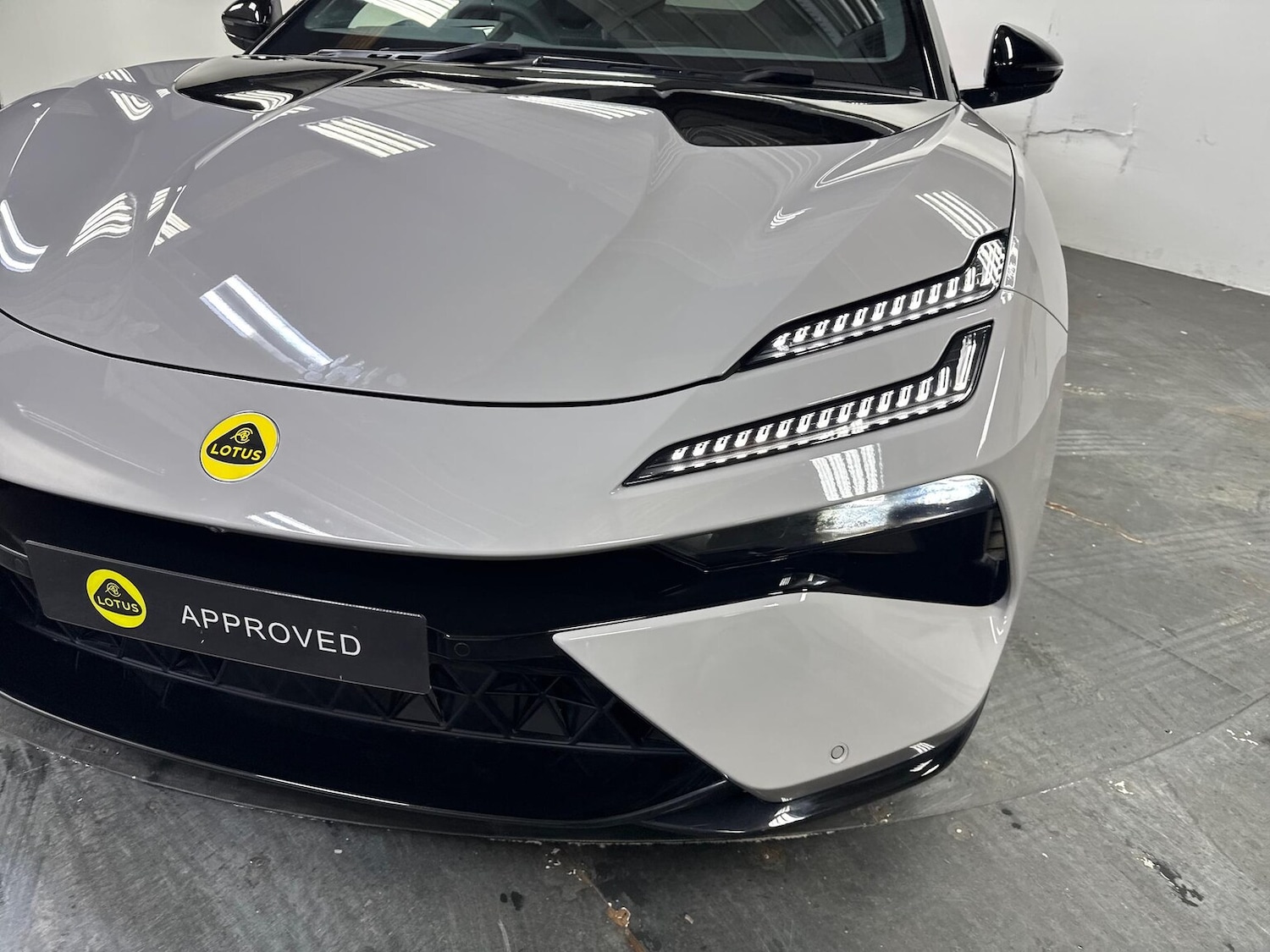 Used Lotus Emeya 2025 for sale - 77489762: Photo 20