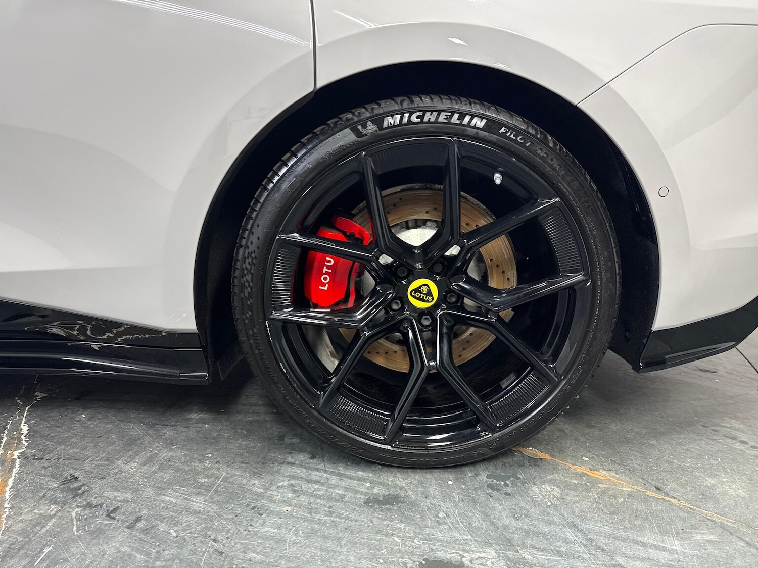 Used Lotus Emeya 2025 for sale - 77489762: Photo 25