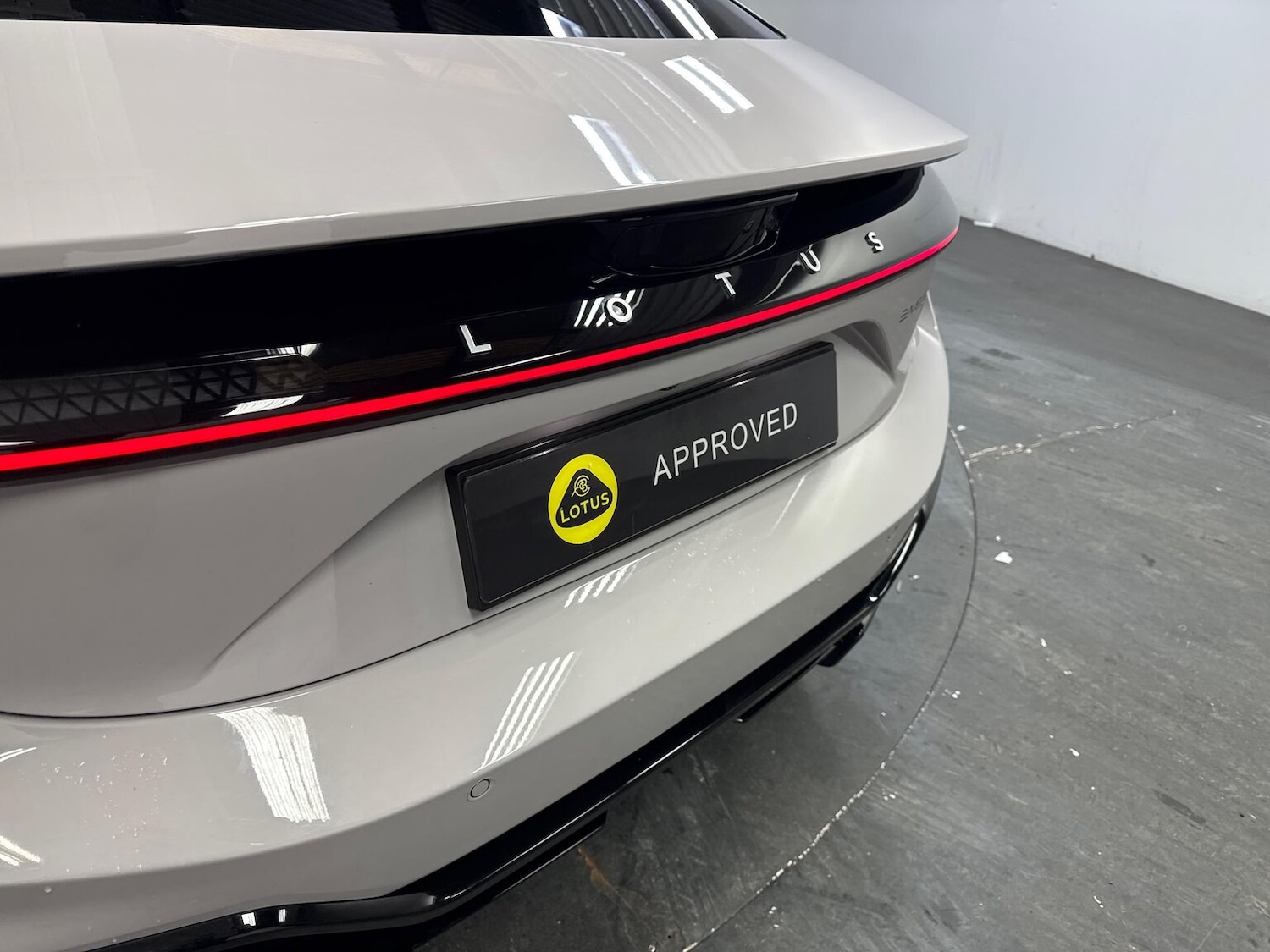 Used Lotus Emeya 2025 for sale - 77489762: Photo 30