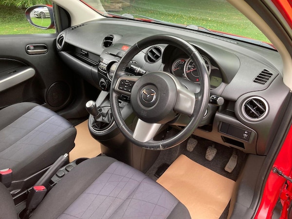 Used Mazda Mazda2 2012 for sale - 75428810: Photo 17
