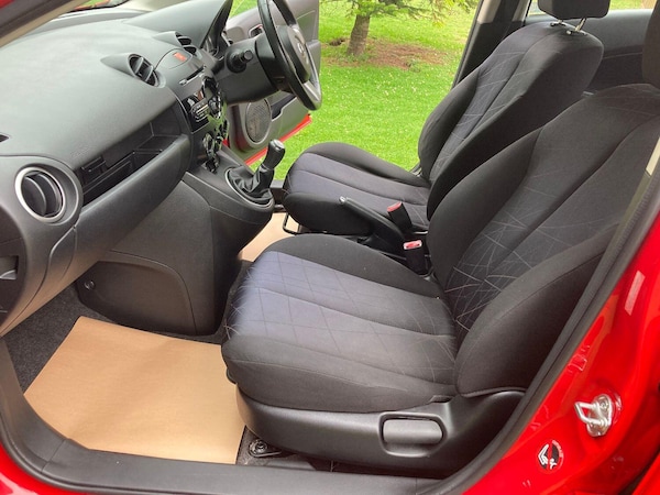 Used Mazda Mazda2 2012 for sale - 75428810: Photo 18