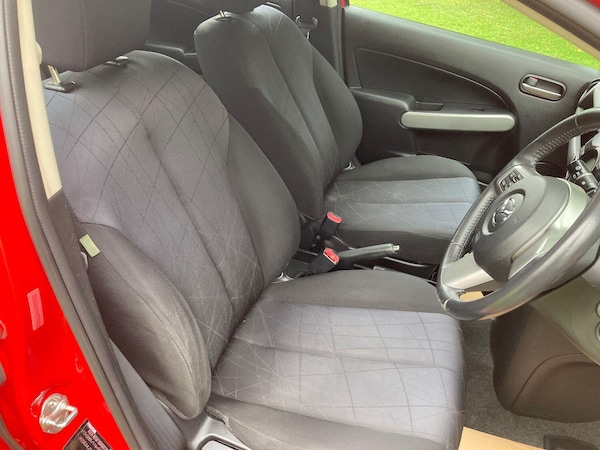 Used Mazda Mazda2 2012 for sale - 75428810: Photo 22