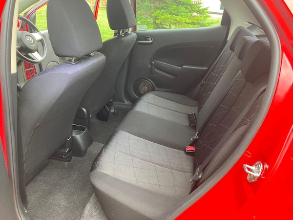 Used Mazda Mazda2 2012 for sale - 75428810: Photo 24