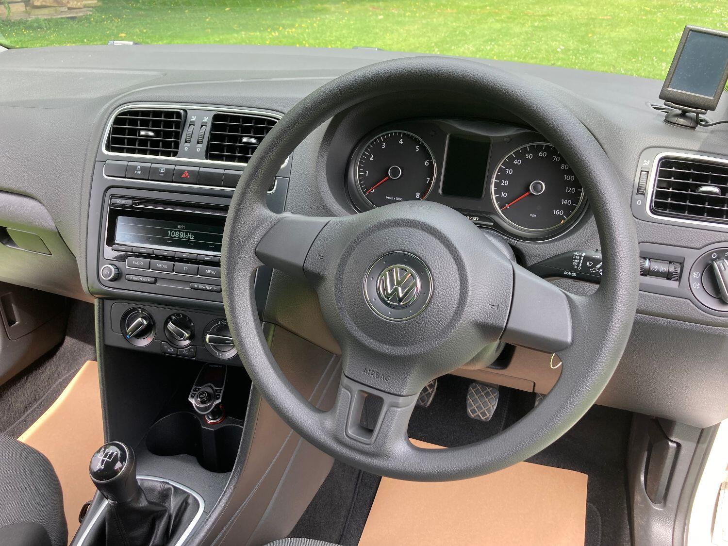 Used Volkswagen Polo 2014 for sale - 76794512: Photo 24