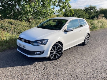 Used Volkswagen Polo 2014 for sale - 76794512: Photo