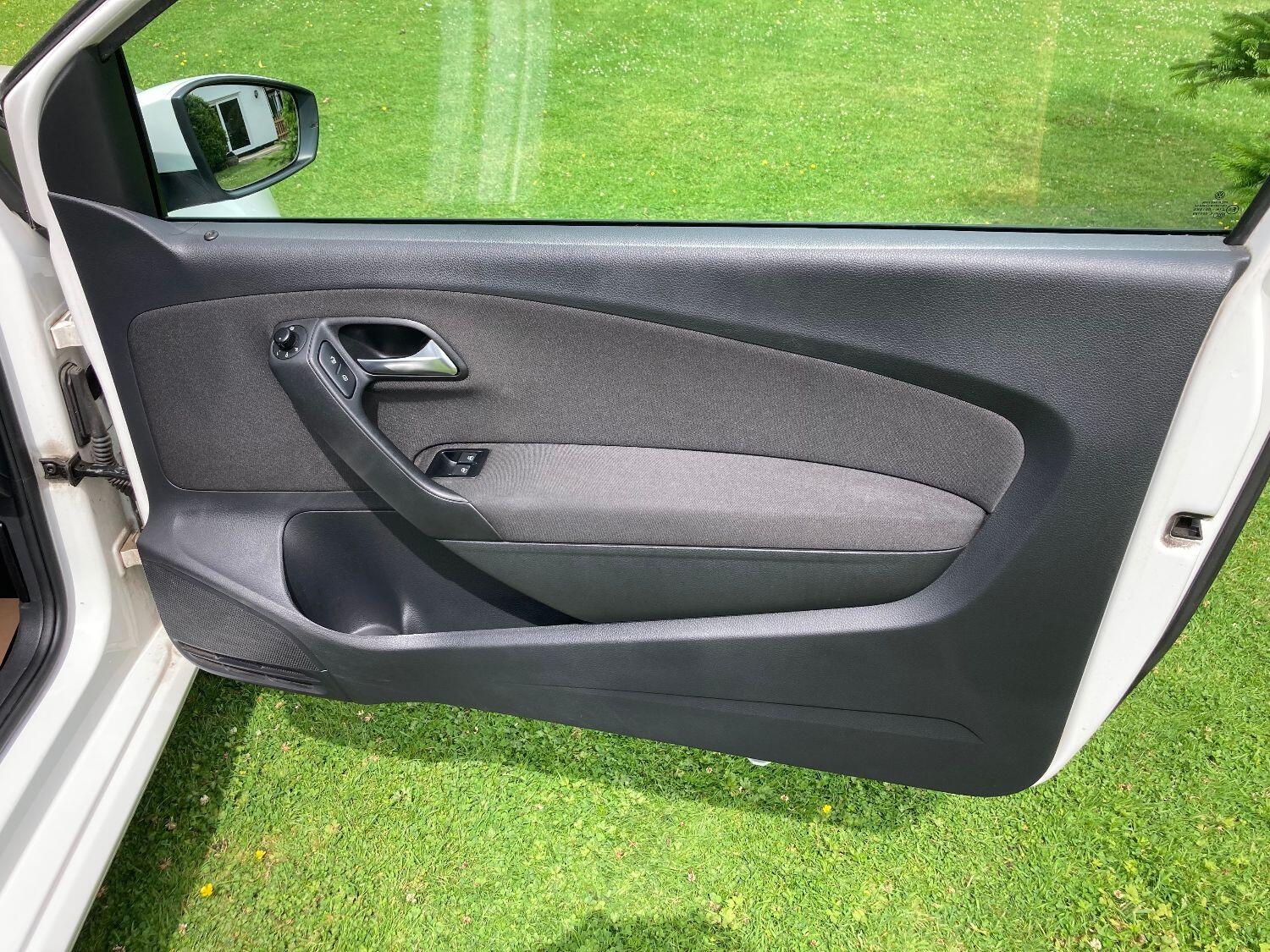 Used Volkswagen Polo 2014 for sale - 76794512: Photo 31