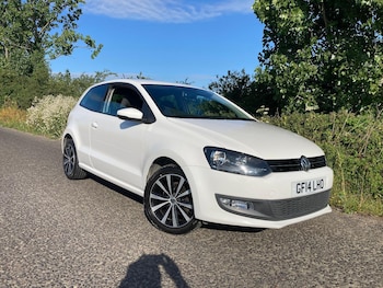 Used Volkswagen Polo 2014 for sale - 76794512: Photo