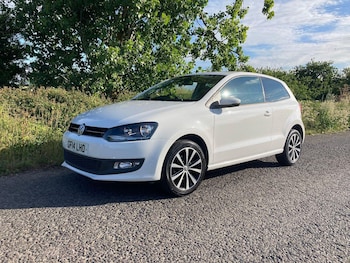 Used Volkswagen Polo 2014 for sale - 76794512: Photo