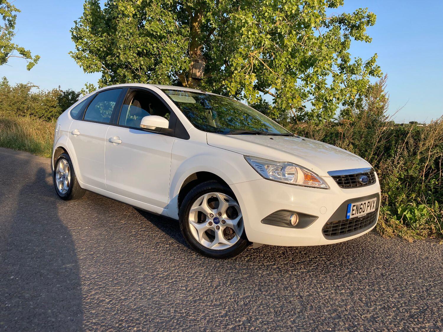 Used Ford Focus 2011 for sale - 76794510: Photo 2