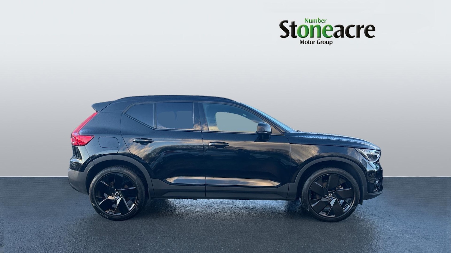 Used Volvo XC40 2024 for sale - 77101923: Photo 3