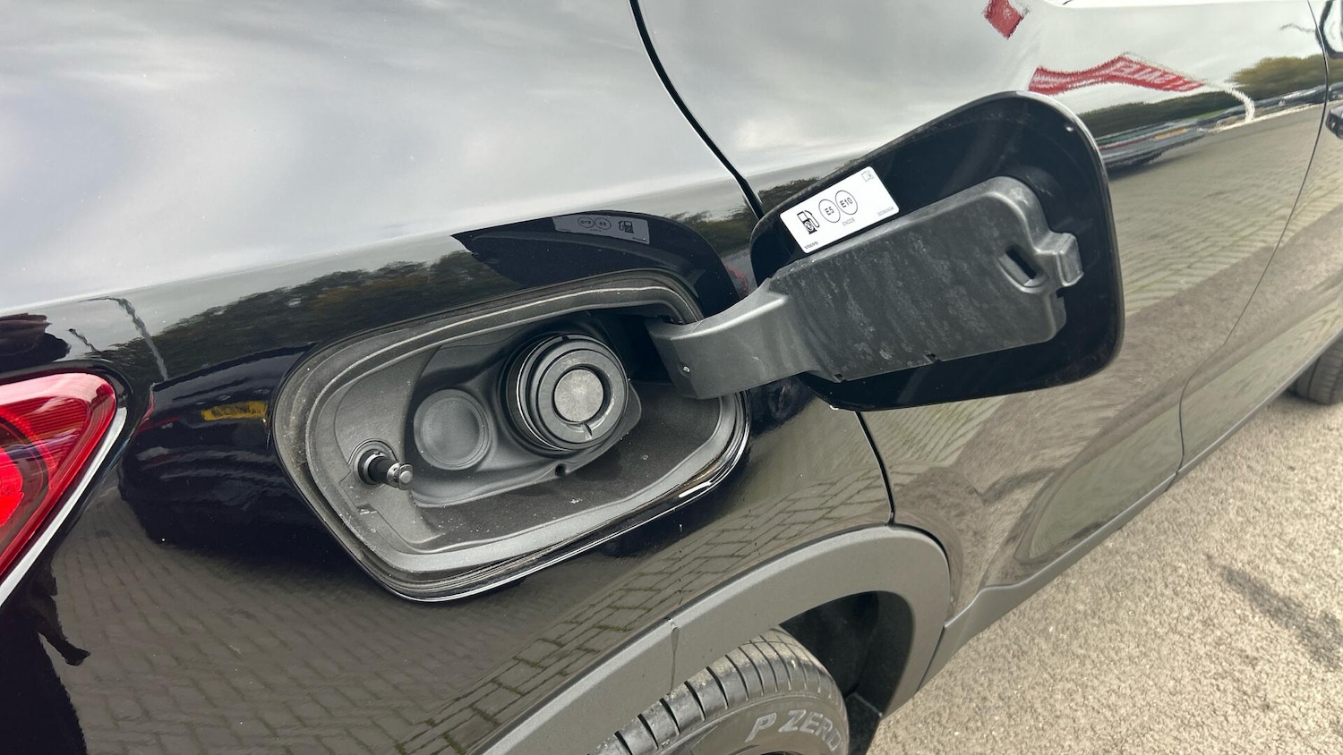 Used Volvo XC40 2024 for sale - 76913040: Photo 16