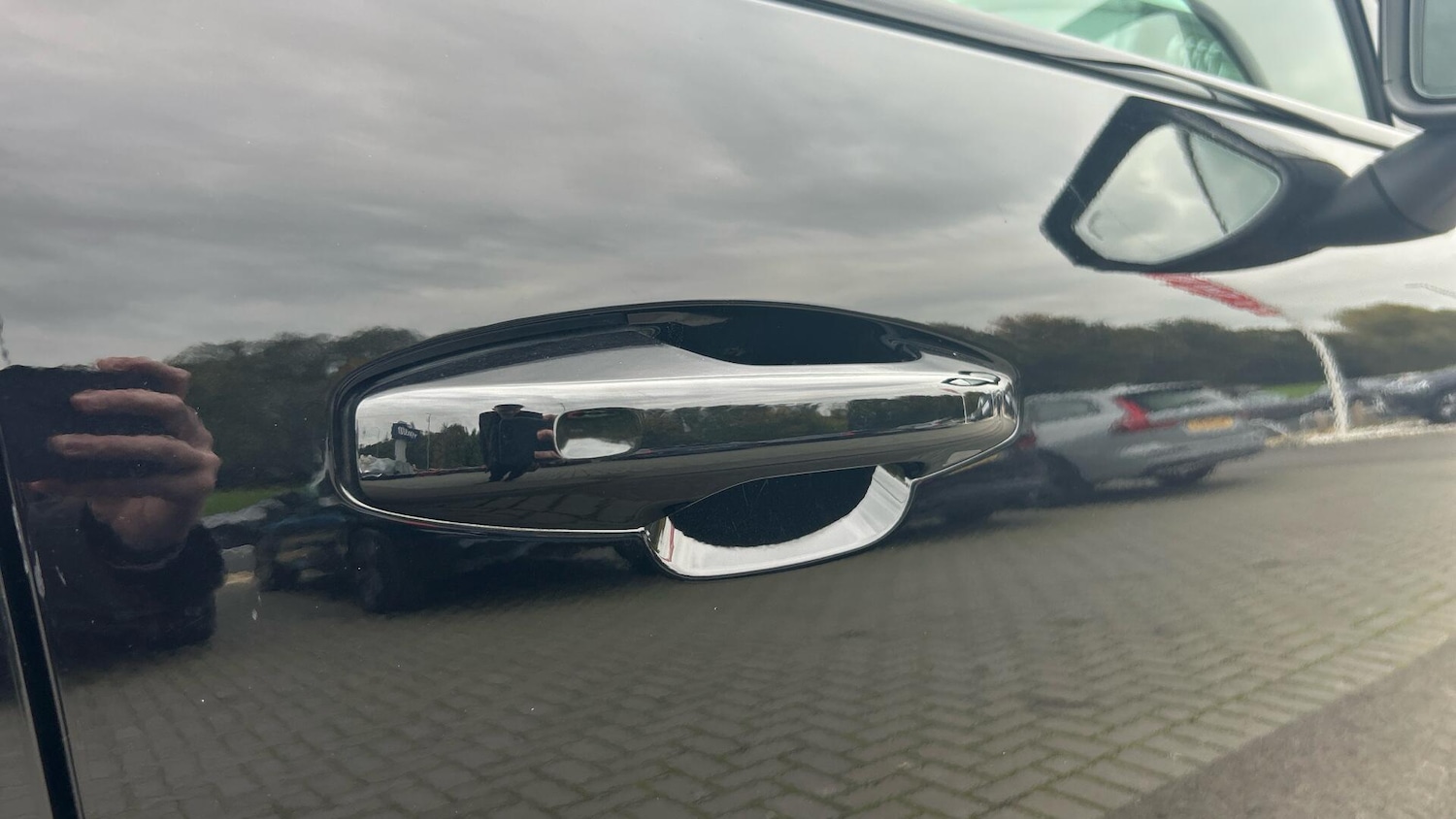 Used Volvo XC40 2024 for sale - 76913040: Photo 32