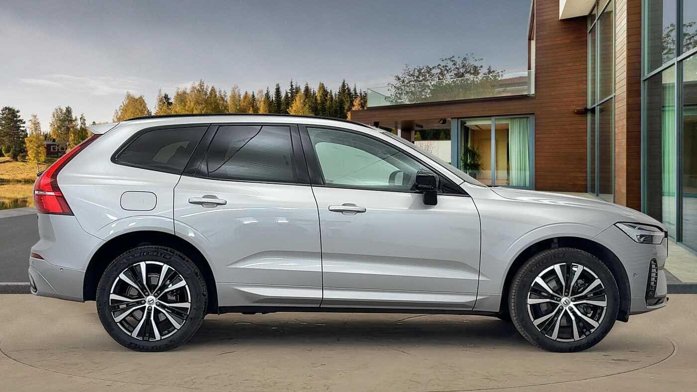 Used Volvo XC60 2025 for sale - 76952613: Photo 2