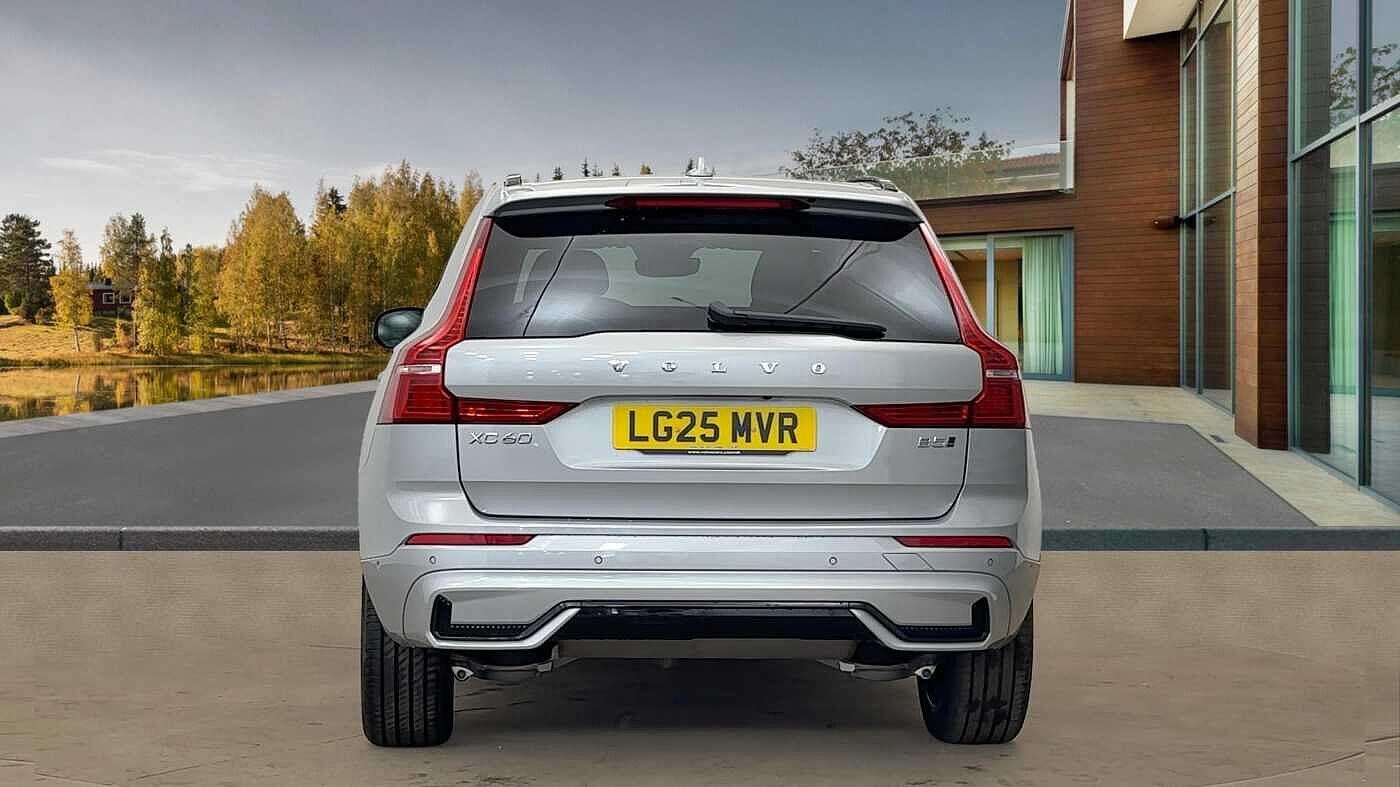 Used Volvo XC60 2025 for sale - 76952613: Photo 4