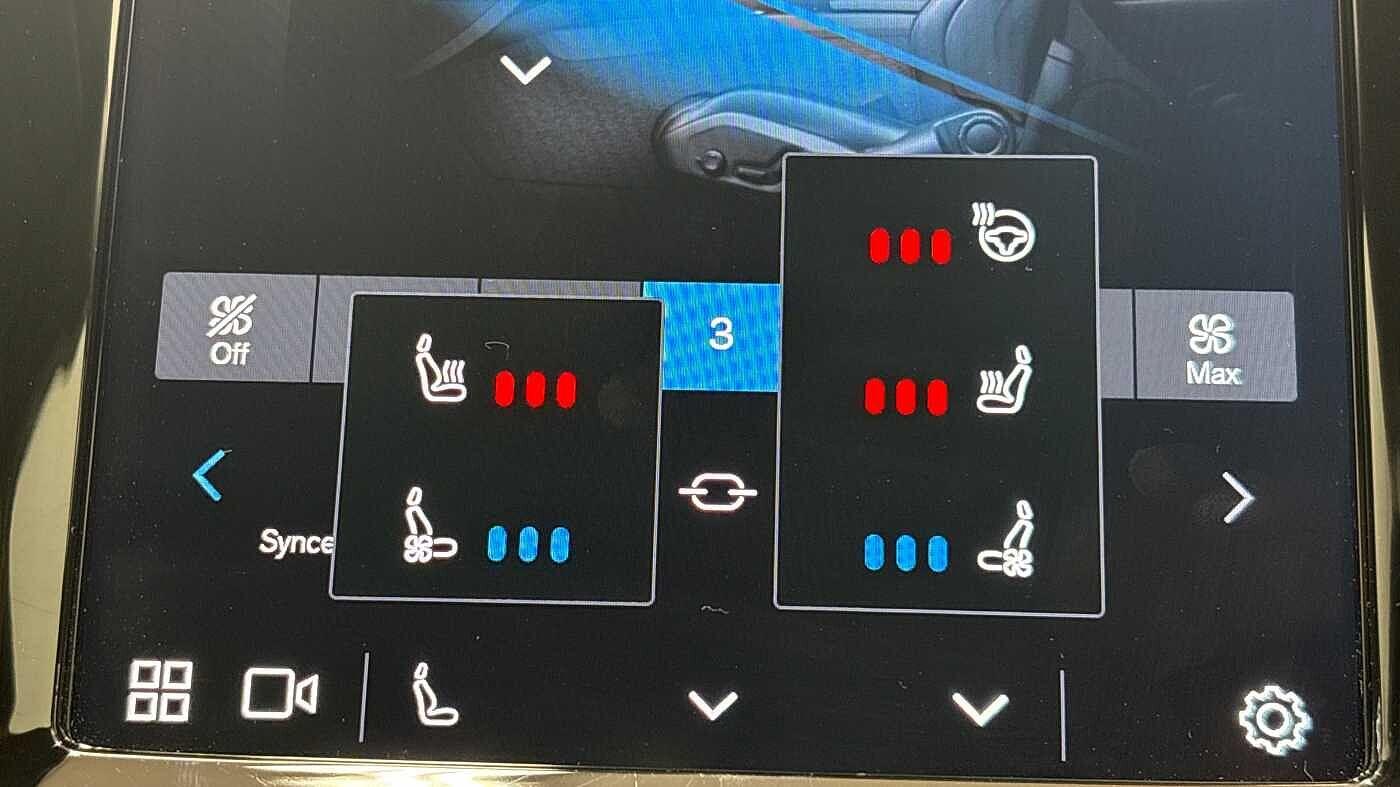 Used Volvo XC60 2025 for sale - 76952613: Photo 41