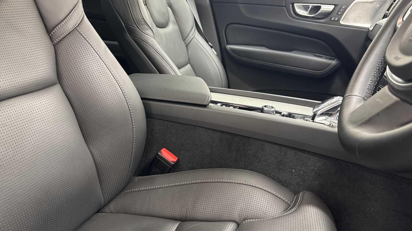 Used Volvo XC60 2025 for sale - 76952613: Photo 55