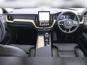 Used Volvo XC60 2026 for sale - 78072120: Photo