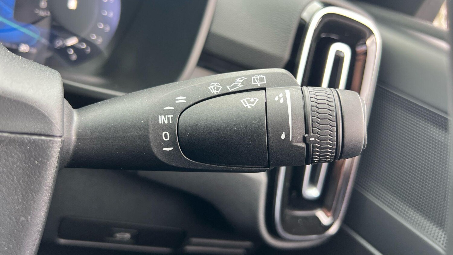 Used Volvo XC40 for sale - 77737306: Photo 13