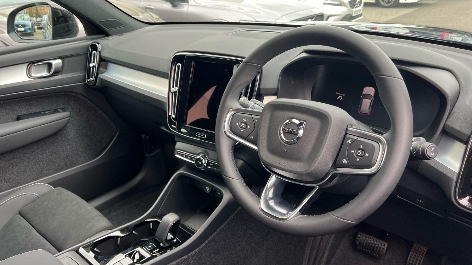 Used Volvo XC40 for sale - 77737306: Photo 34